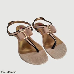 Isaac Mizrahi Bree Thong Bow Ivory Flats Size 8M
